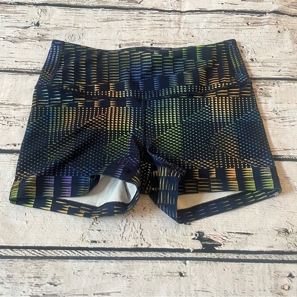 Patagonia Pants - Patagonia Printed Biker Shorts Size M
